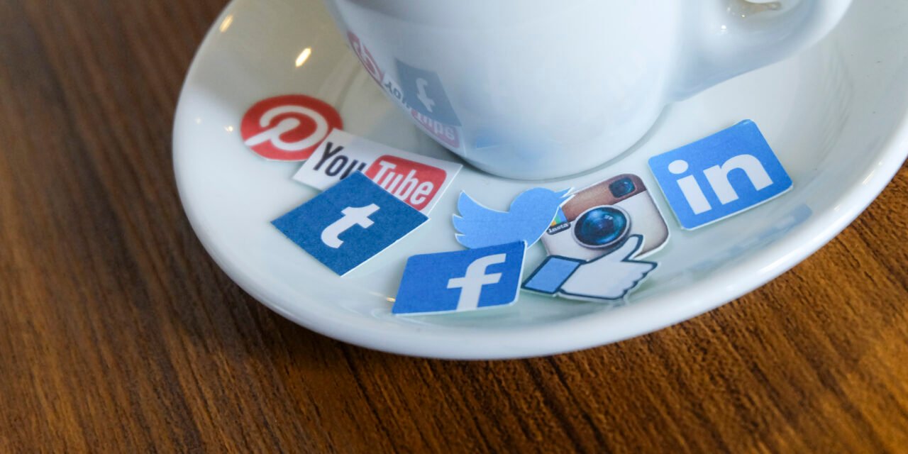 From Likes to Leads: Maximizing Your ROI with Social Media Marketing